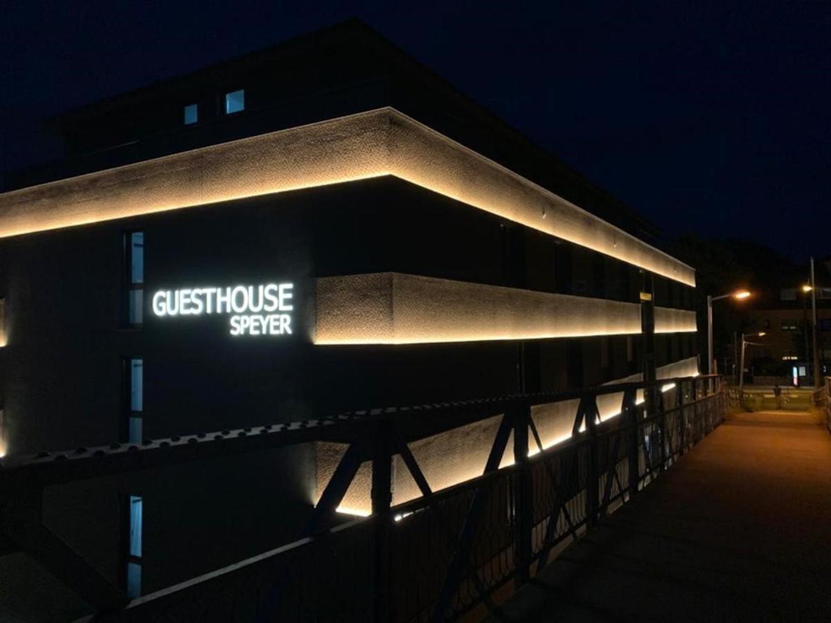 Guesthouse Spira Zewnętrze zdjęcie